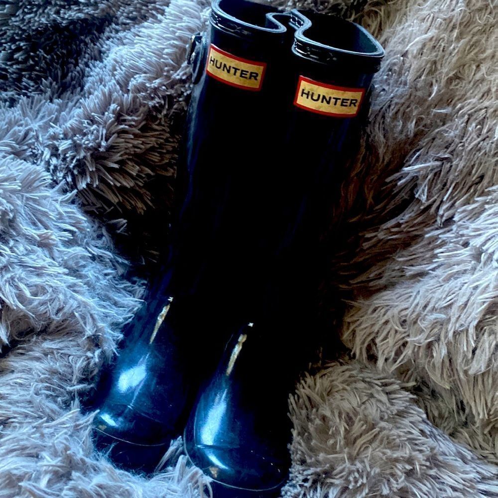 Hunter Kids Gloss Boots Nice!